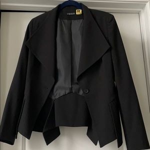Venus black blazer